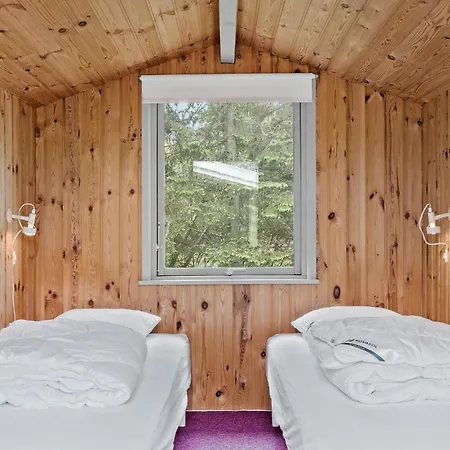 4 Bedroom Beautiful In Nyaraló *