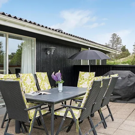 4 Bedroom Beautiful In